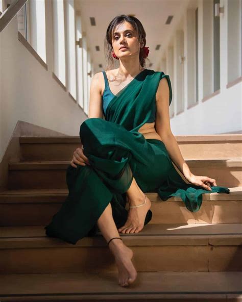 tapsee hot saree|13 Taapsee Pannu's Chic & Inspiring Sarees .